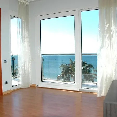 Palmas Vii Family Only Apartment